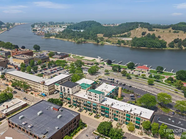 110 N Harbor Dr Unit 310, Grand Haven, MI 49417