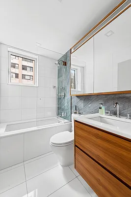 Rented by Compass | media 14