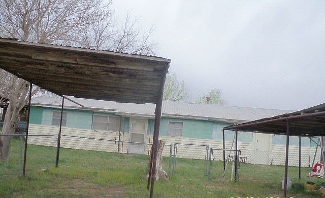 2nd image of 113 Scout Hut Rd