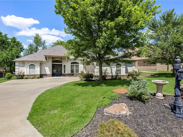 4973 Arkanshire Cir, Springdale, AR 72764