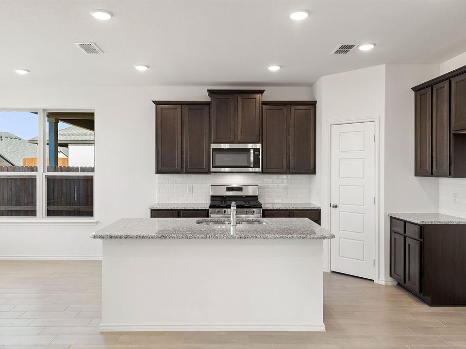 Gladewater Plan, Lake Vista Ranch, Fort Worth, TX 76179 Zillow