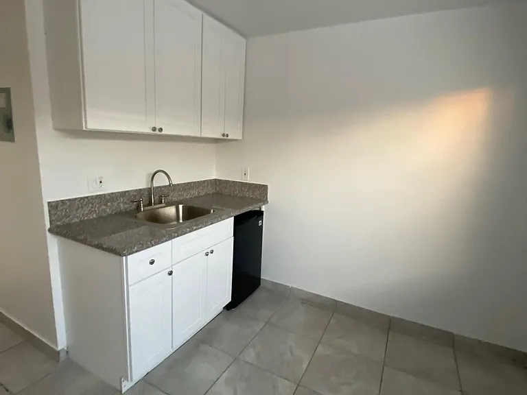 8513 Cedros Ave #2A — Photo 1