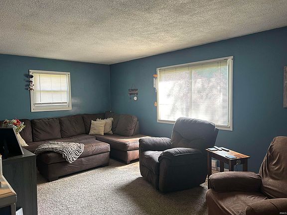 2nd image of 509 Carol Dr