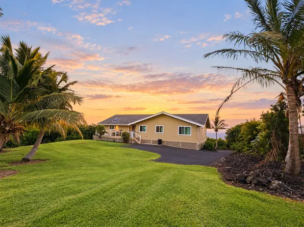 94-5839 Kilo Makani Pl, Naalehu, HI 96772