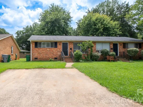 4926 Malibu Dr, Charlotte, NC 28215