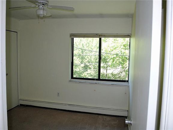 5th image of 23871 David Dr Unit 204