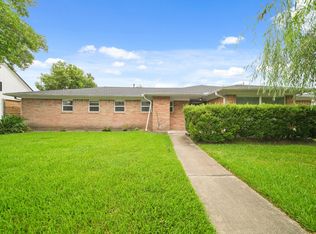 4427 Sarong Dr, Houston, TX 77096