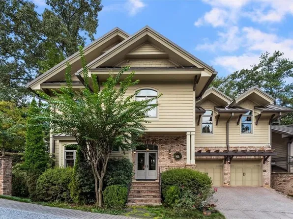 105 Weatherford Pl, Roswell, GA 30075