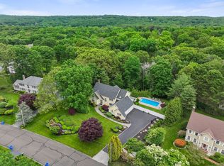 35 Elderberry Ln, Shelton, CT 06484