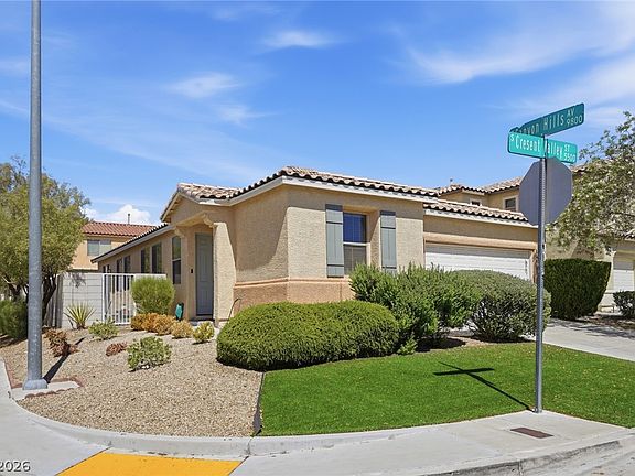 3rd image of 5575 Crescent Valley St