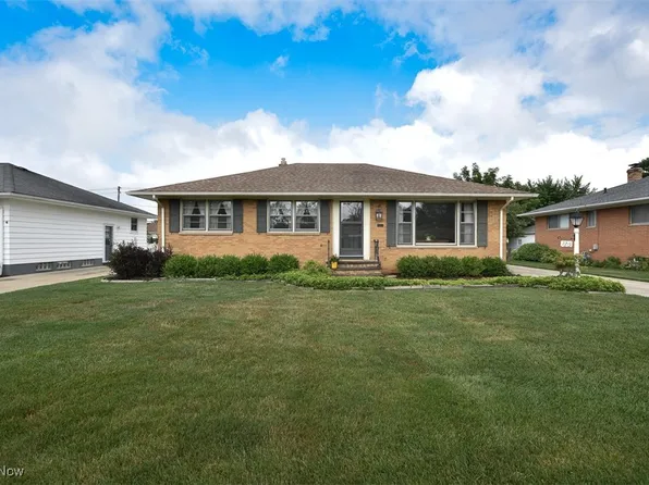 7216 Beresford Ave, Parma, OH 44130