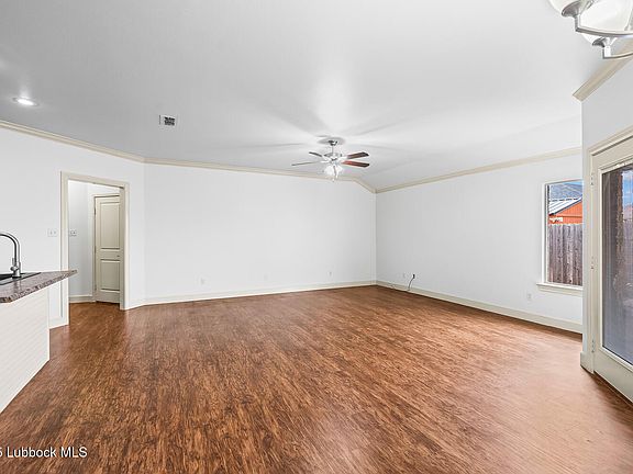 5th image of 9806 Avenue V