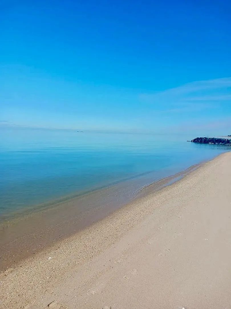 Renovated Heathsville Bungalow | Water Views + Private Beach Access | 3BR/2BA | $1,650/Month — Photo 4