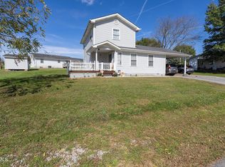 176 Pinecone Rd, Dryden, VA 24243