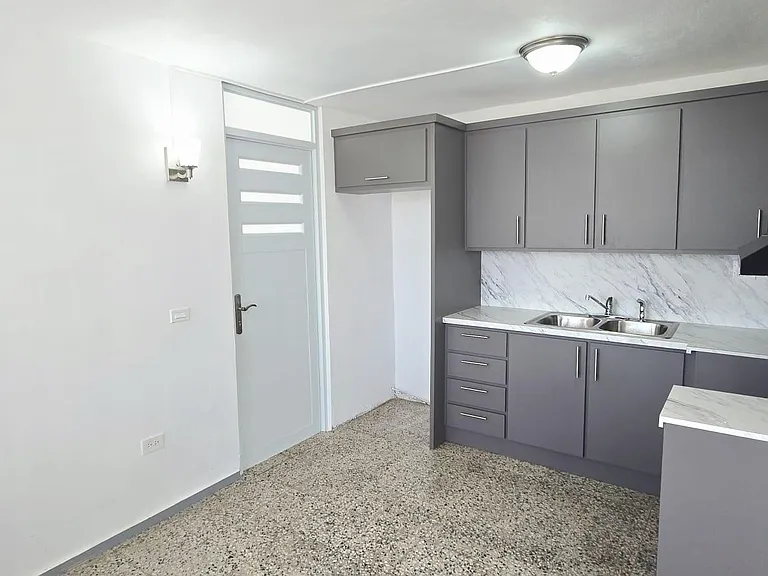 4 Urb Medina #D-6 — Photo 10