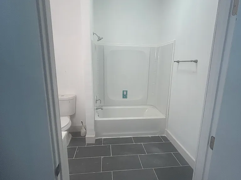 301 Grand Ave #107 — Photo 7