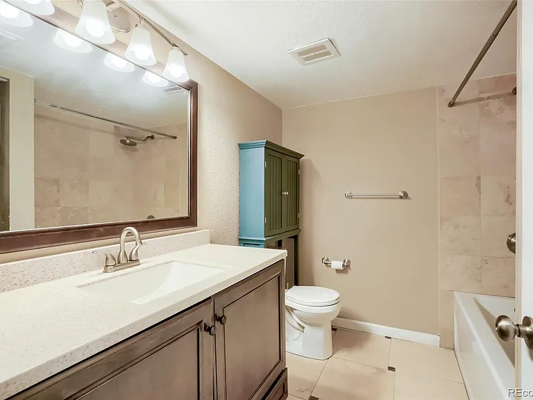 3434 S Locust St #A — Photo 9
