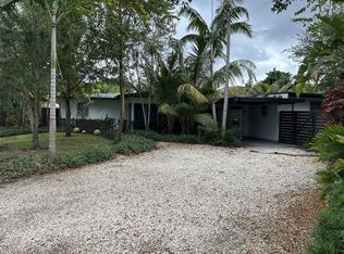 720 NE 17th Ct, Fort Lauderdale, FL 33305
