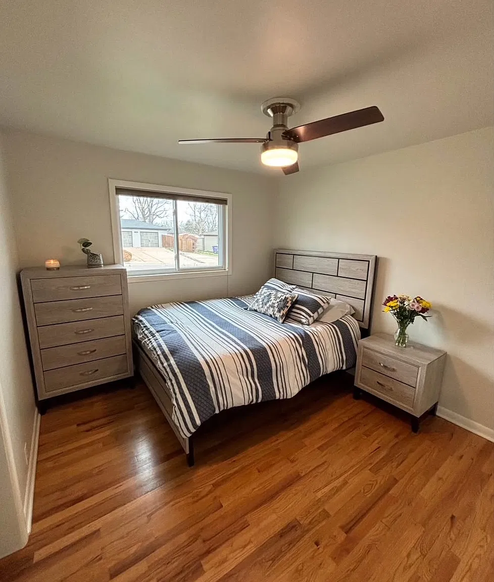 3 bed, 1100 sqft, $875 — Photo 1