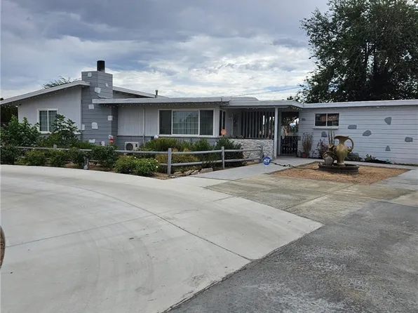 21431 Pine Ridge Ave, Apple Valley, CA 92307