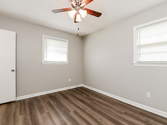 4th image of 119 County Rd S #18-649