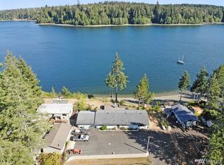 230 E Orchard Beach Dr, Grapeview, WA 98546