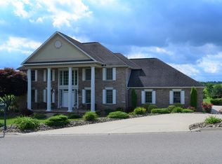 7215 Scottsdale Rd, Fairmont, WV 26554