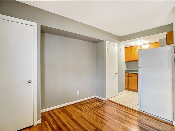 2nd image of 4800 Delano St APT 6