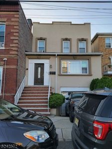 311 5Th St, Fairview, NJ, 07022