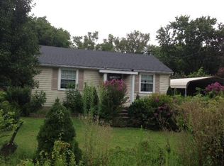 925 Delray Dr, Nashville, TN 37209