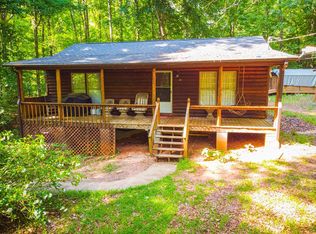 58 Chateau Dr, Lavonia, GA 30553