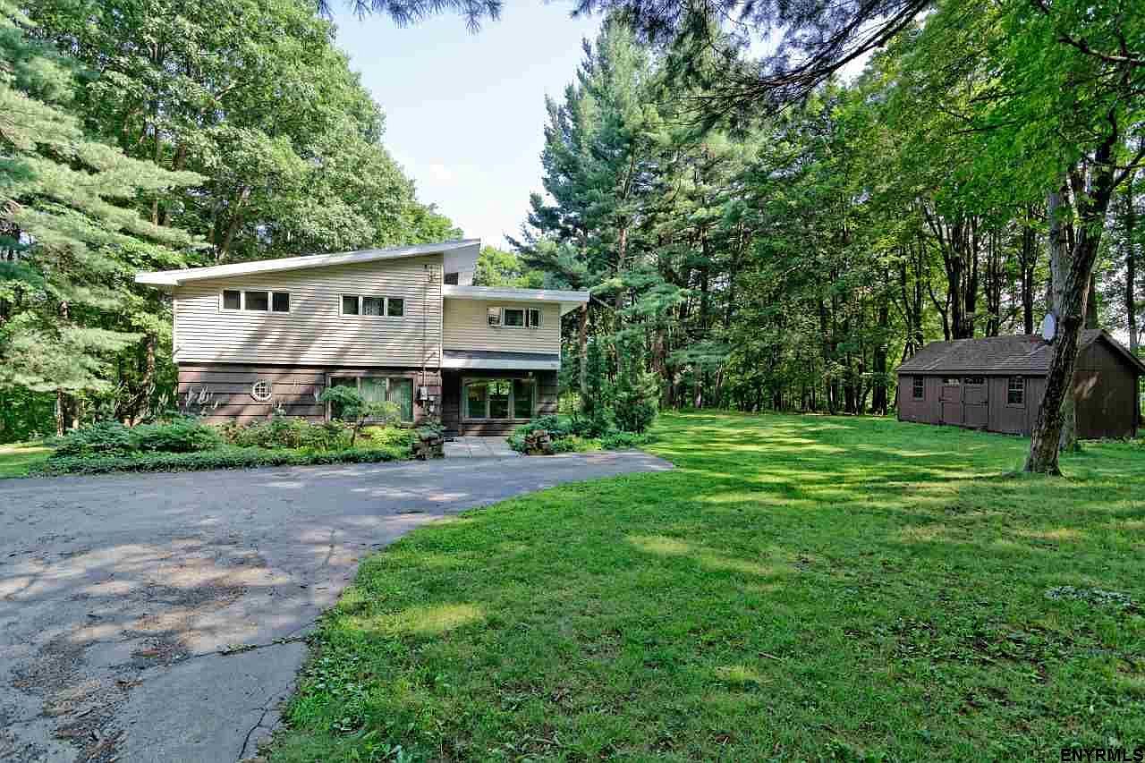 158 Brunswick Rd, Troy, NY 12180 Zillow