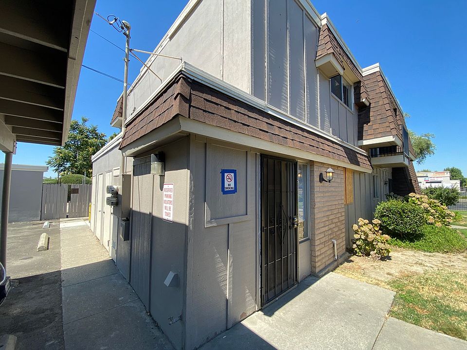 1st image of 5674 Hillsdale Blvd