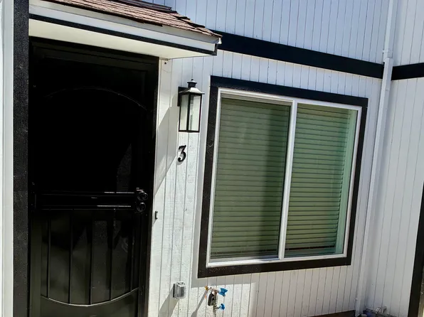 1240 S School St #1, Lodi, CA 95240