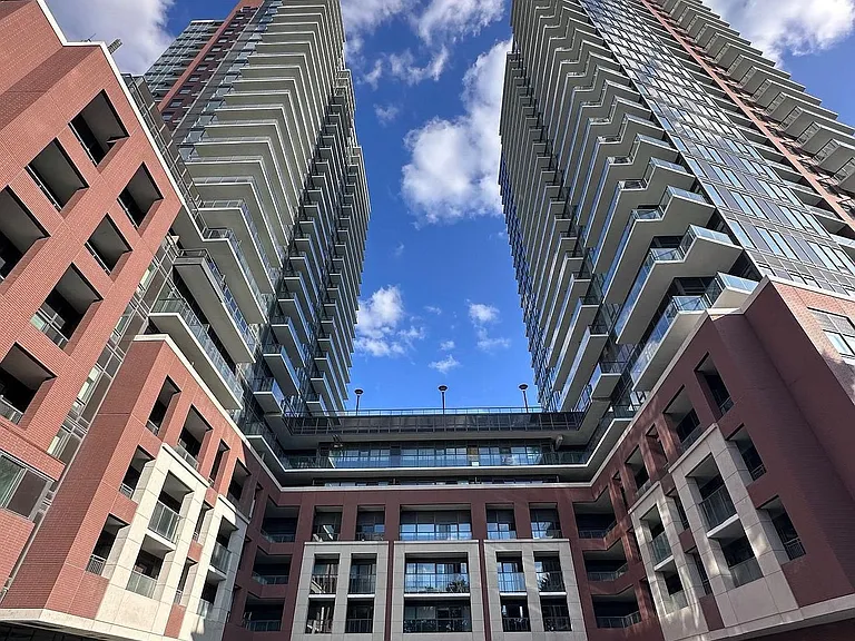 4010 Eglinton Ave W #1305 — Photo 2