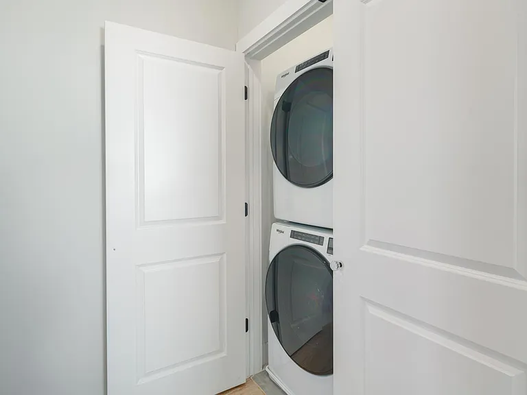 2731 W Jefferson St #4 — Photo 12