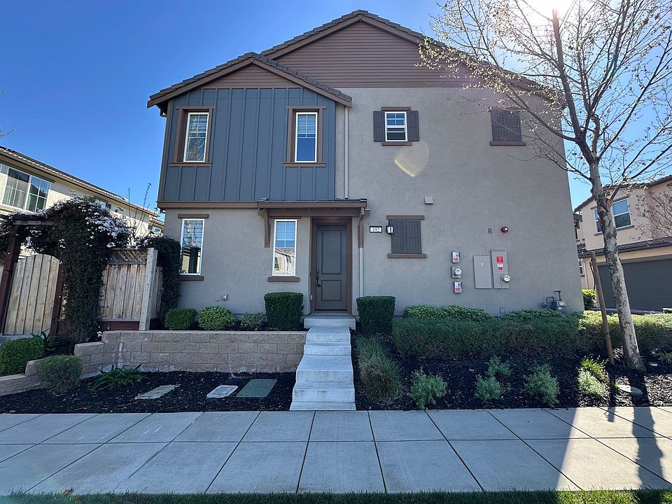 1st image of 192 W Ramsey Dr
