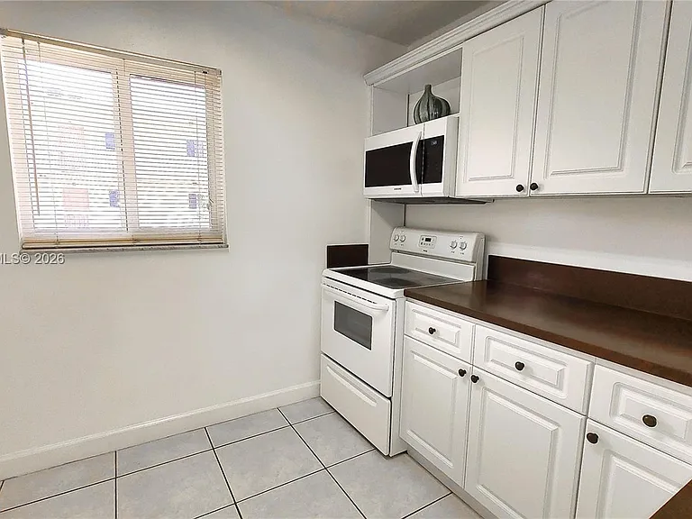 7910 Camino Real #314 — Photo 5