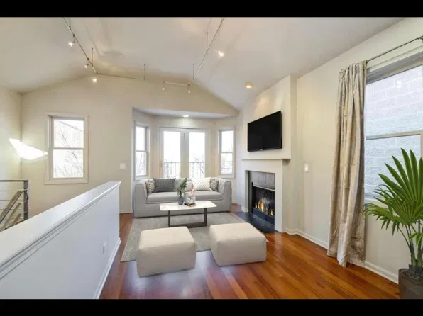 2237 W Washington Blvd #3, Chicago, IL 60612