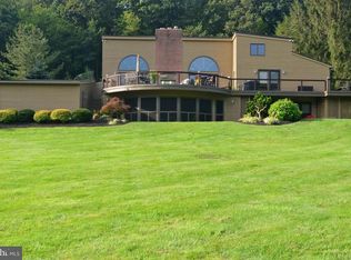 250 Laurel Ridge Rd, Reinholds, PA 17569