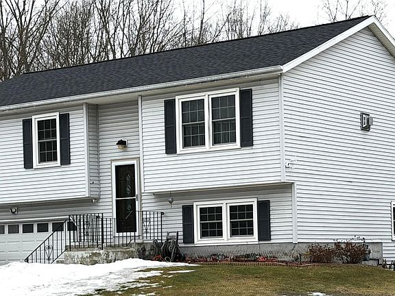 2nd image of 2 Moonglow Road