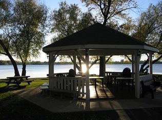 549 Marina St, Wauconda, IL 60084