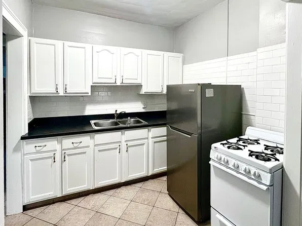 3726 W 159th