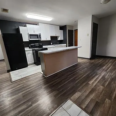 Kay Place - 2 — Photo 2