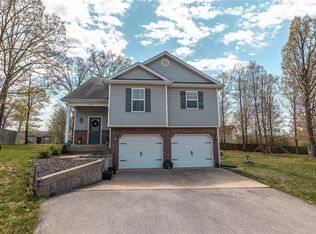 23198 Rhema Ln, Waynesville, MO 65583