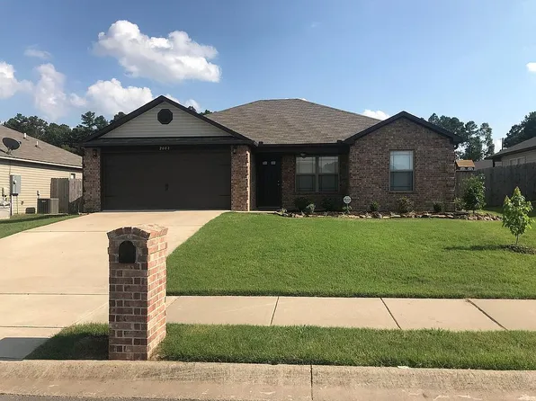 2008 San Luis Blvd, N Little Rock, AR 72118