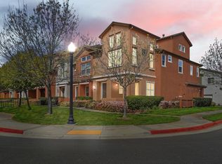 5647 Whimsical Ln, Sacramento, CA 95835