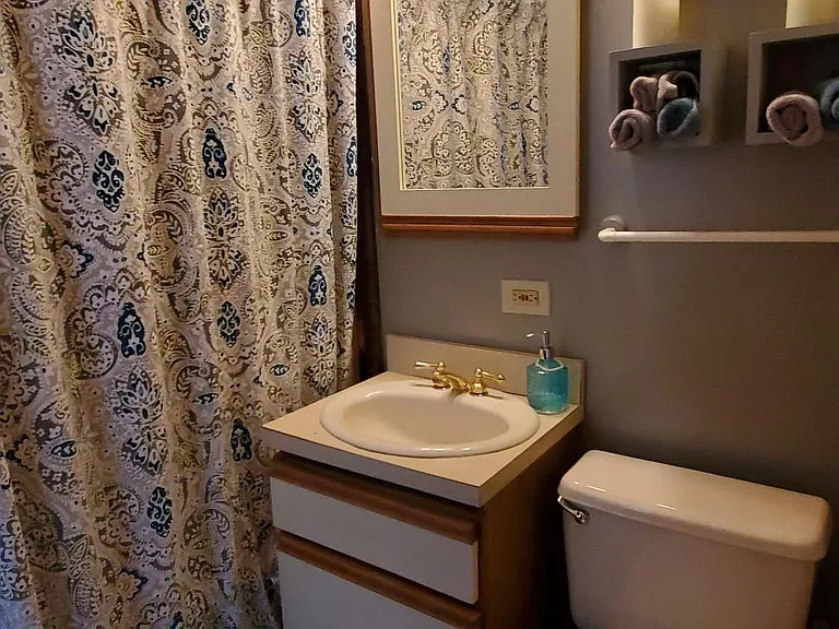 3617 N Wilton Ave #3 — Photo 18