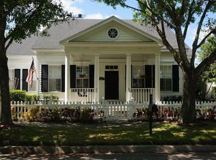 907 Jasmine St, Celebration, FL 34747