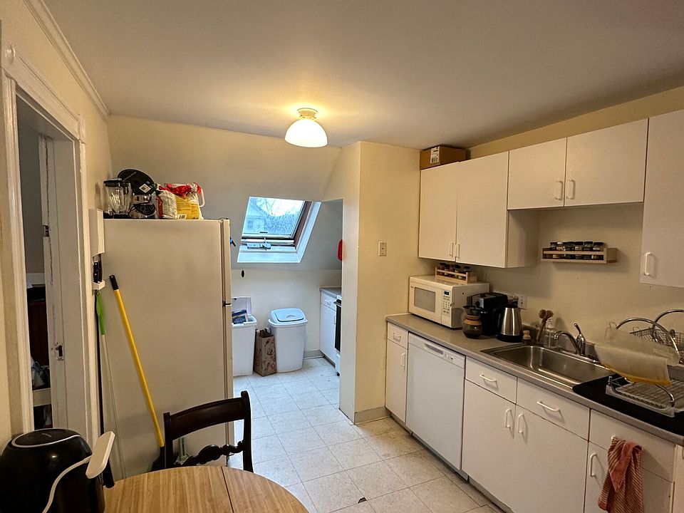 1st image of 50 Brainerd Rd #503